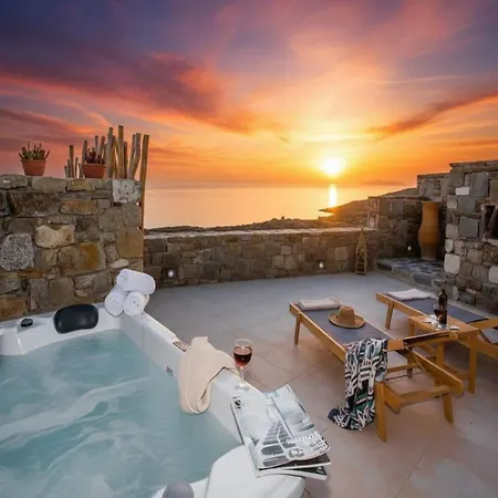 With Jacuzzi & Sea View *