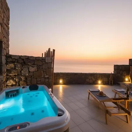 With Jacuzzi & Sea View شقة Mykonos Town
